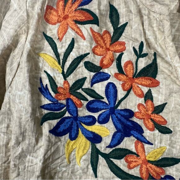 Chico’s Crackle Wash Embroidered Popover Top Size 2 (US 12/Large) - Picture 10 of 11